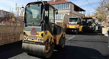 Kepez'de konforlu ulaşım için yoğun asfalt mesaisi