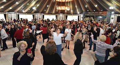 Kepez'den Tazelenme Üniversitesi öğrencilerine kadınlar matinesi