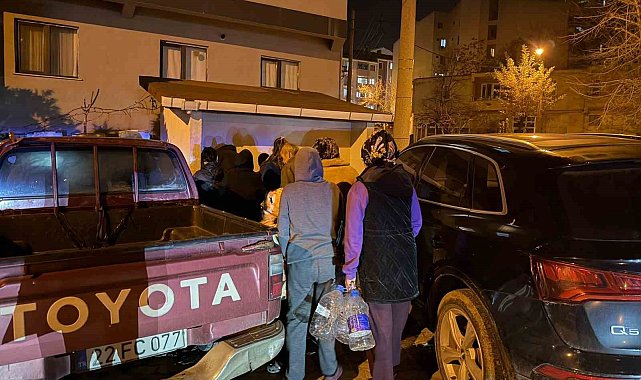 Keşan'da susuz hafta sonu: Vatandaş kaynak çeşmelerine akın etti