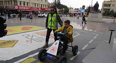 Kilis'te minik öğrencilere trafik bilinci