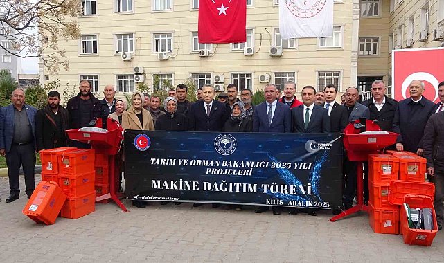 Kilis'te üreticilere hibe destekli tarım ve hayvancılık ekipmanları dağıtıldı
