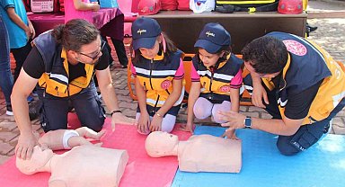 Kırşehir'de 317 sağlık ekibi vatandaşların imdadına yetişiyor