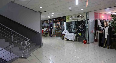 Kırşehir'de soğuk hava tarihi çarşıları sessizliğe bürüdü