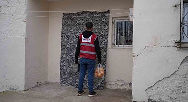 Kızılay'dan günlük bin kişiye sıcak yemek desteği