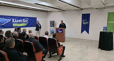 Kâmil Koç, Dünya Şoförler Günü'nü Ankara'da kaptanlarıyla kutladı