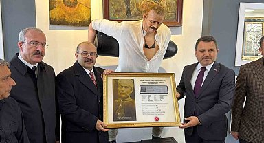 Koca Seyit'in künye defteri ve gençlik fotoğrafı ortaya çıktı