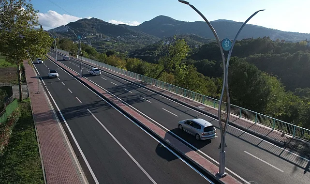 Kocaeli Büyükşehir'den Başiskele'ye modern yol çalışması