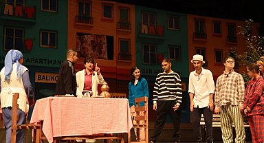 Kocaeli Çayırovalı özel bireyler büyük alkış aldı