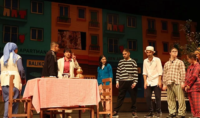 Kocaeli Çayırovalı özel bireyler büyük alkış aldı