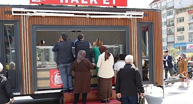 Kocaeli İzmit Halk Et Aracı bugün Kuruçeşme'de