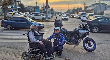 Kocaeli Zabıtası'ndan gönüllere dokunan hareket