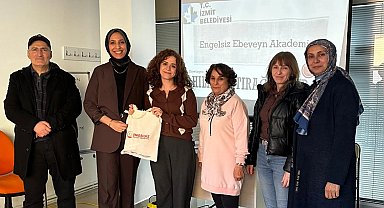 Kocaeli'de Engelsiz Ebeveyn Akademisi'nde sağlıklı beslenme konuşuldu