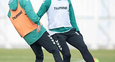 Konyaspor, Fenerbahçe maçının hazırlıklarına başladı