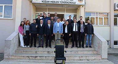 Kozan Meslek Yüksekokulu'nun merdivenlerindeki engel belediye işbirliği ile kaldırıldı
