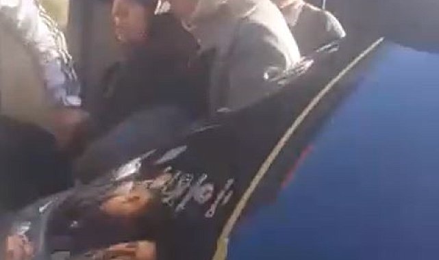 Küçükçekmece'de minibüsten yaşlı kadın düştü