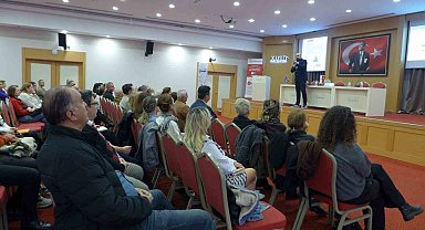 Kuşadası Ticaret Odası'nda dijital mali dönüşüm masaya yatırıldı