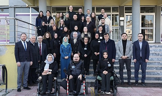 Kütahya Belediyesi'nde 26 personel işaret dili sertifikası aldı