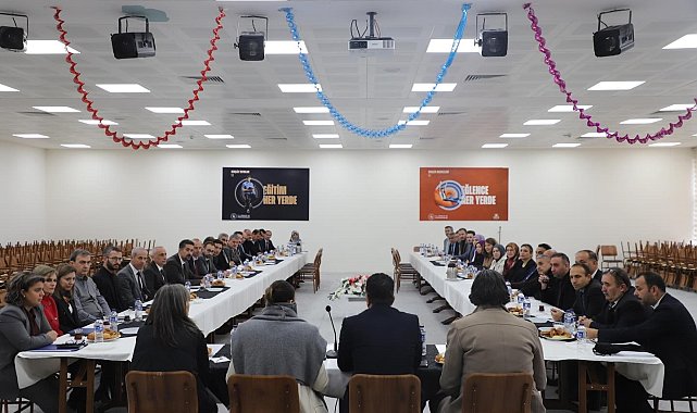 Kütahya'da Gençlik ve Spor müdürleri bir araya geldi