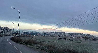 Kütahya'da sis öncesi kartpostallık manzaralar