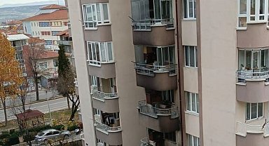 Kütahya'daki yangında ağır yaralanan kadın hayatını kaybetti