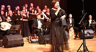 Kütahya'da Burdur TSM Korosu'ndan unutulmaz konser