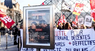 Louvre Müzesi grevi uzatma kararı aldı