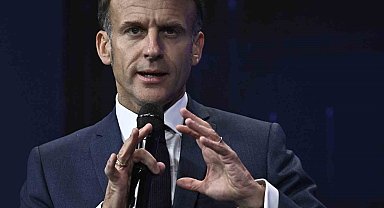 Macron, 8 Aralık'ta Londra'da Zelenskiy ve Avrupalı liderlerle bir araya gelecek