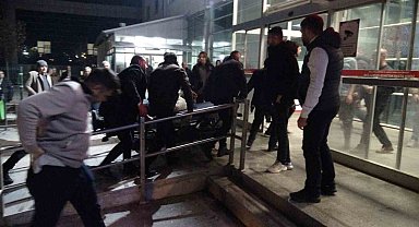 Malatya'da bıçaklı kavga: 3 yaralı