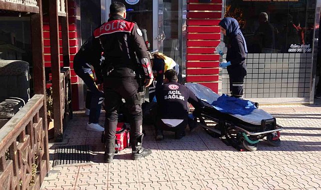 Malatya'da husumetlilerin tartışması kanlı bitti: 1 yaralı