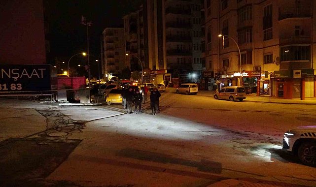 Malatya'da şüpheli valiz fünye ile patlatıldı