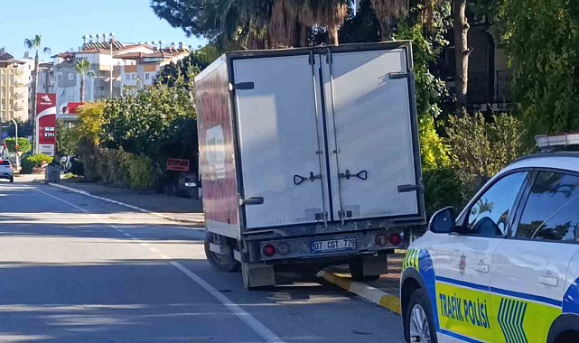 Manavgat'ta uygulamaya takılan sürücüye 43 bin lira ceza