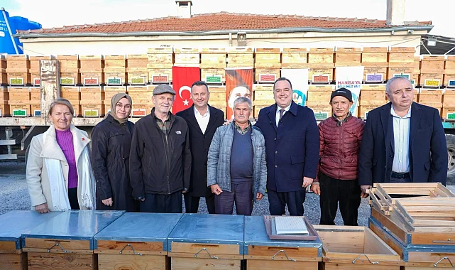 Manisa Büyükşehir'den arıcılara güçlü destek