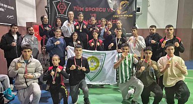 Manisa Muaythai Takımı madalyalara ambargo koydu