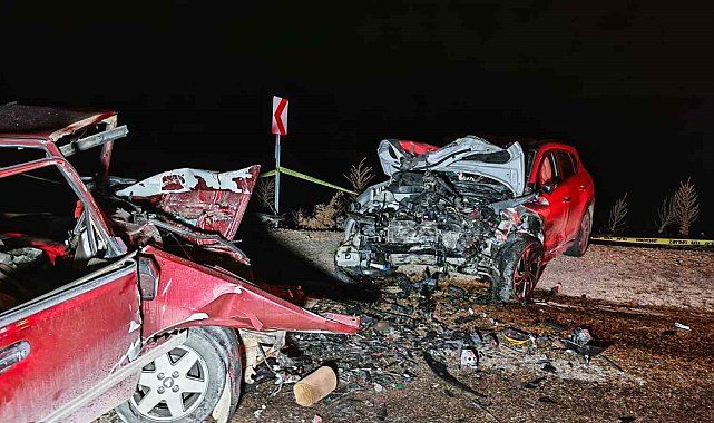 Manisa'da feci kaza: Aynı aileden 3 kişi hayatını kaybetti
