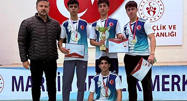 Mardin Yeşilli Gençlerbirliği'nden çifte şampiyonluk