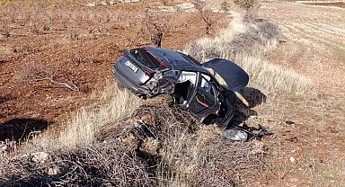 Mardin'de devrilen aracın sürücüsü yaralandı