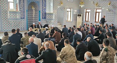 Mardin'de Pençe Kilit gazisinden şehit silah arkadaşlarına mevlit