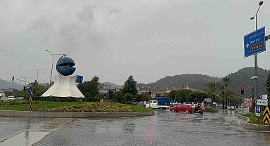 Marmaris'te son 24 saatte 60 kilogram yağış düştü