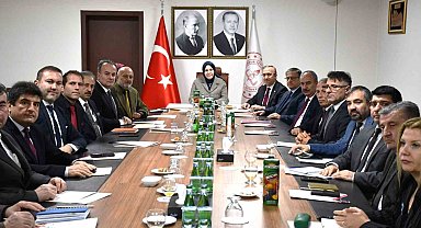 MEB Bakan Yardımcısı Ökten, Eskişehir'de değerlendirme toplantısı yaptı