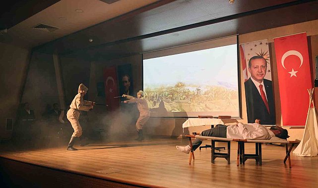 Mehmet Akif Talas'ta tiyatro ile anıldı