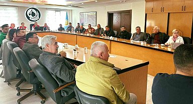 Mersin'de zeytinyağı ve sofralık zeytin üretimi bilgilendirme toplantısı