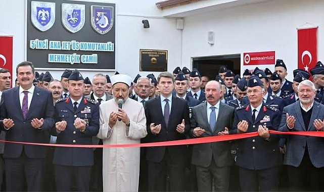 Merzifon 5'inci Ana Jet Üssü'nde Mehmetçik Camii'nin açılışı yapıldı