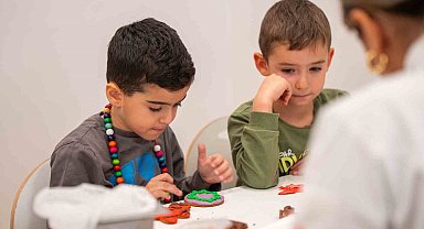 Minik şeflerden 'yılbaşı' kurabiyeleri