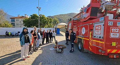 Muğla Büyükşehir Belediyesi gönüllü itfaiyeciler yetiştiriyor