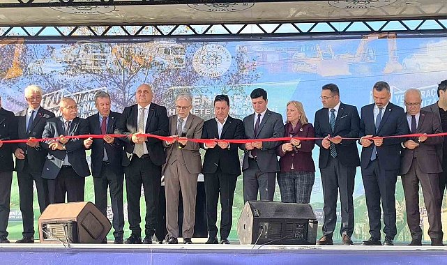 Muğla Büyükşehir Belediyesi'nin 170 yeni aracı hizmete başladı