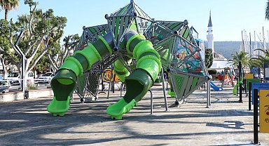 Muğla'da çocuklara modern ve güvenli oyun alanı
