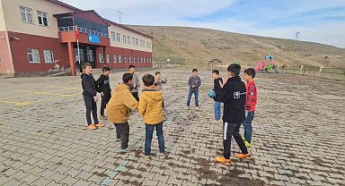 Muş'ta geleneksel oyunlar yaşatılıyor