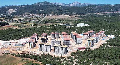 Muslihittin Mahallesine bağlı olan Akçaova TOKİ konutları Akçaova'ya bağlanıyor