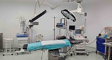 Niğde Ömer Halisdemir Hastanesi'nde ameliyathaneler yeni alanda hizmete başladı