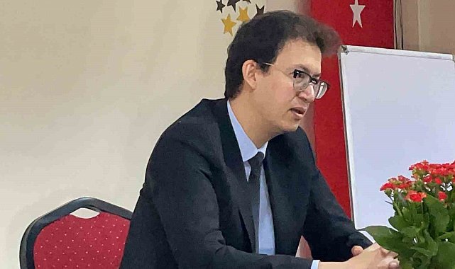 Öğrenciler savcıyı sorguya çekti